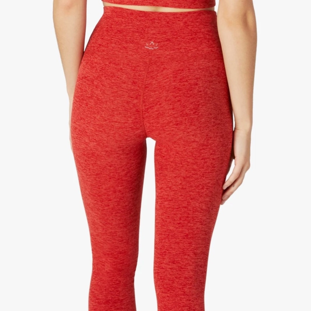 Beyond Yoga legging. XS. Orange. New w/ tags.